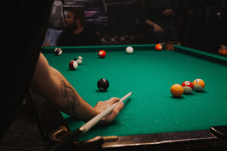 What are the benefits of knowing about the right billiard services
