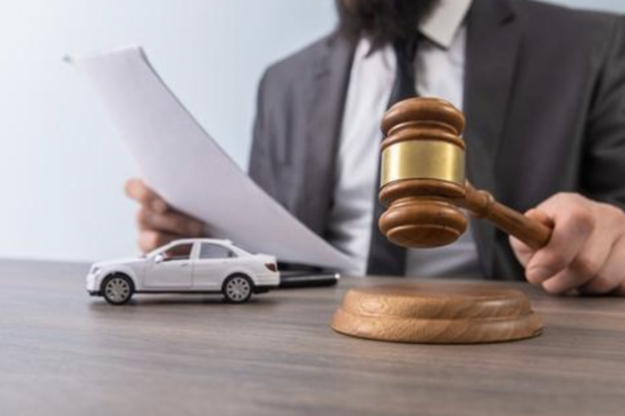 The Importance of Hiring a Car Accident Lawyer