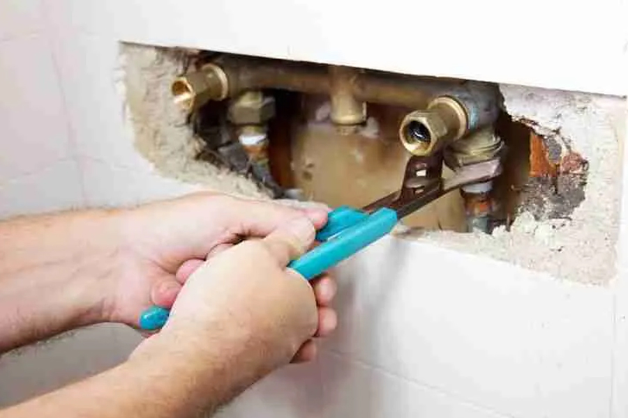 Quality Solutions to Sewer Leaks Repairing Services