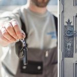 A Good Professional Locksmith Who Can Fix All Complex Lock Related Issues