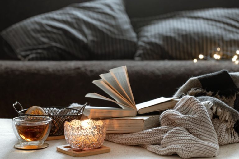 The Psychology of Solo Play with Vibrating Wands