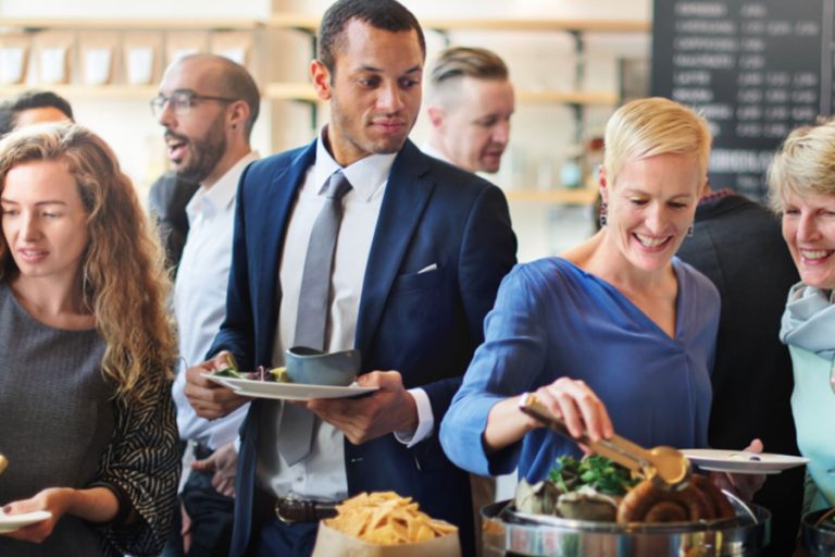 How to Build a Catering Menu That Impresses All Guests