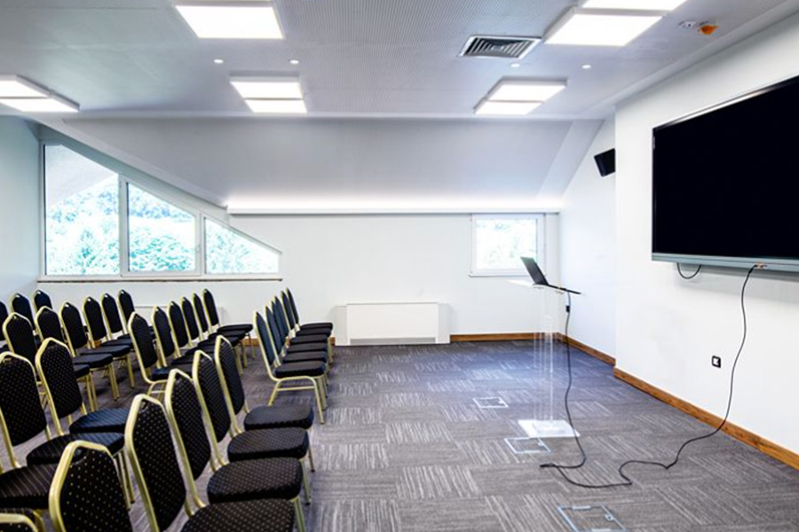 7 Mistakes Businesses Make When Hiring Conference Planners