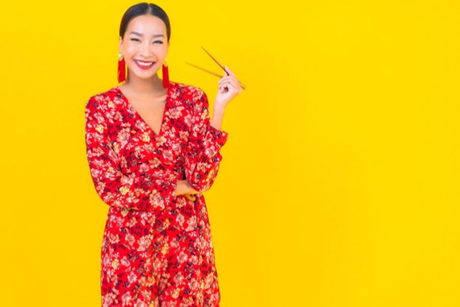 Styling Tips How to Wear a Batik Cheongsam for Weddings and Chinese New Year