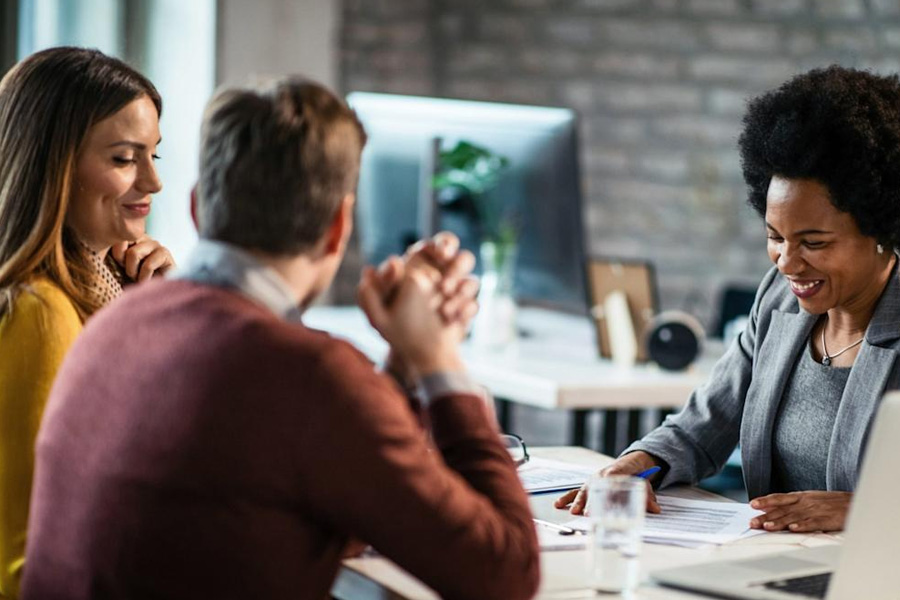 Important things you need to know about a buy side financing and acquisition advisory firm